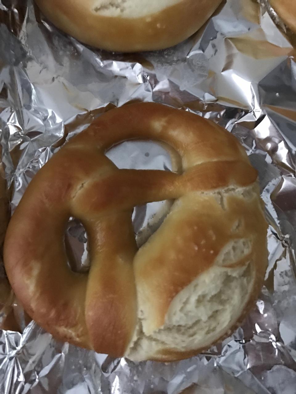 碱水面包brezel