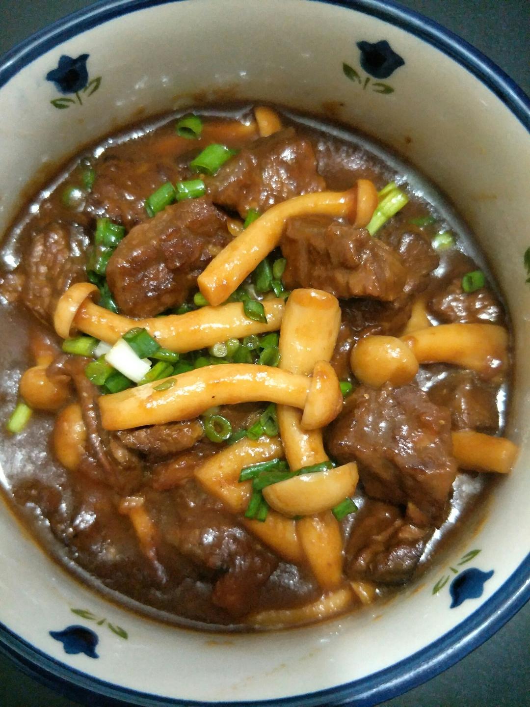 红烧牛腩的做法