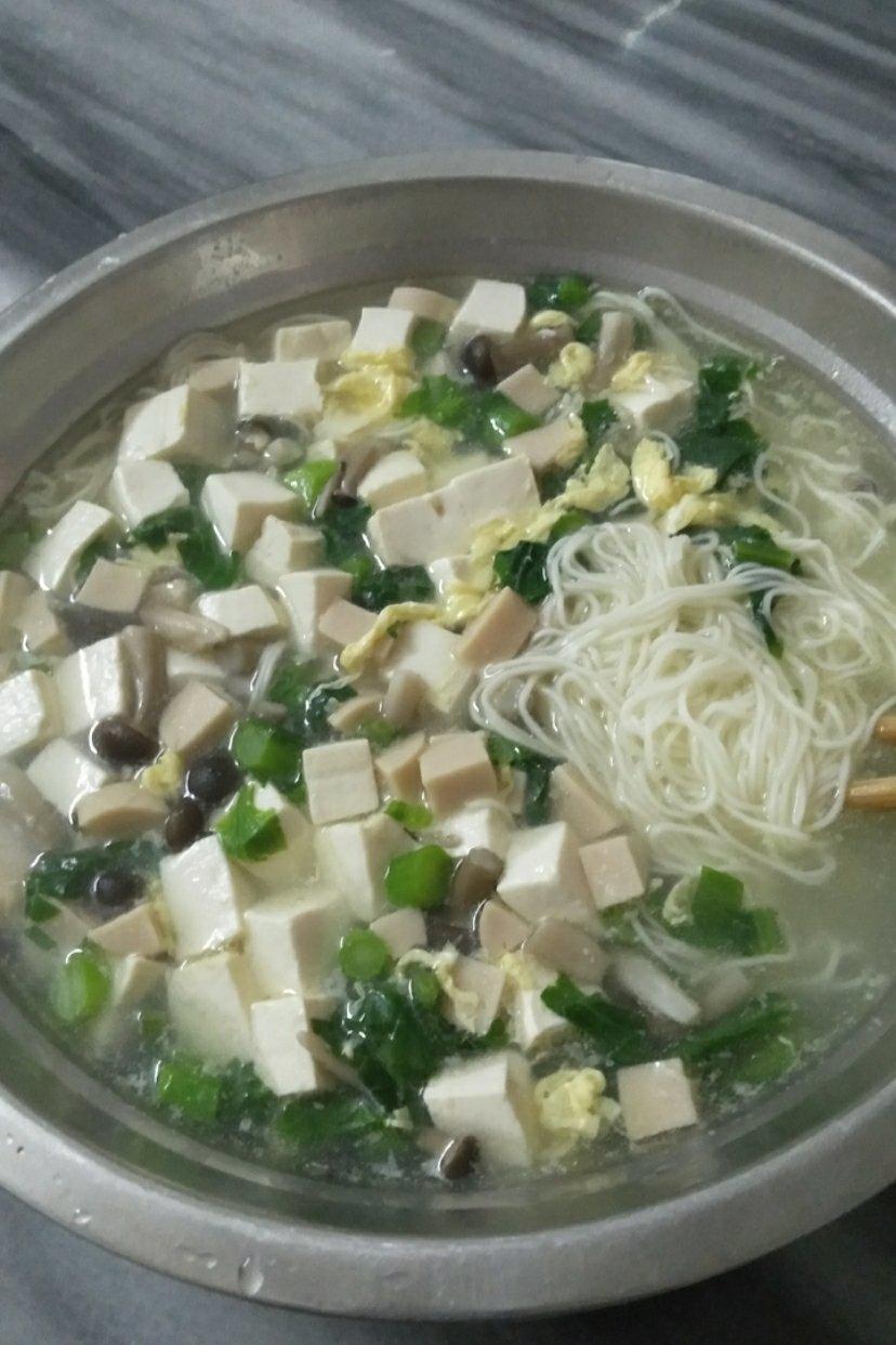 豆腐菌菇汤