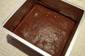 浓郁巧克力夹心蛋糕的做法 步骤10