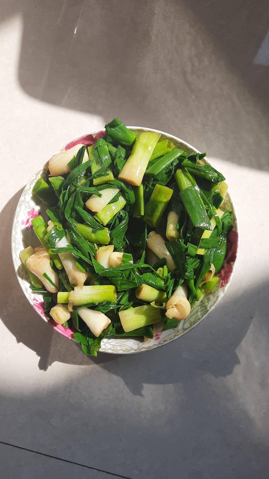 凉拌大蒜,凉拌蒜苗的做法