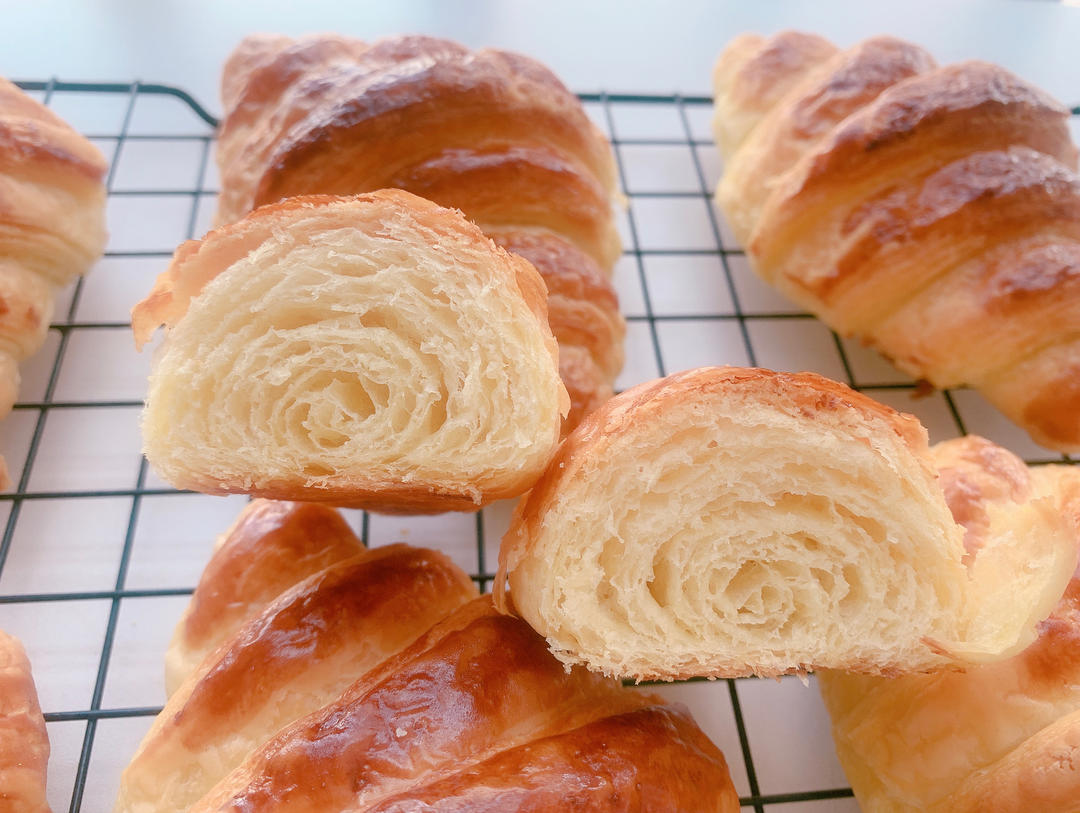 用总统黄油做出好看蜂巢的可颂（332法）2020年修改版