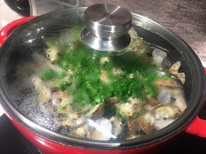 一锅煮的蒜茸小海鲜煲的做法 步骤9