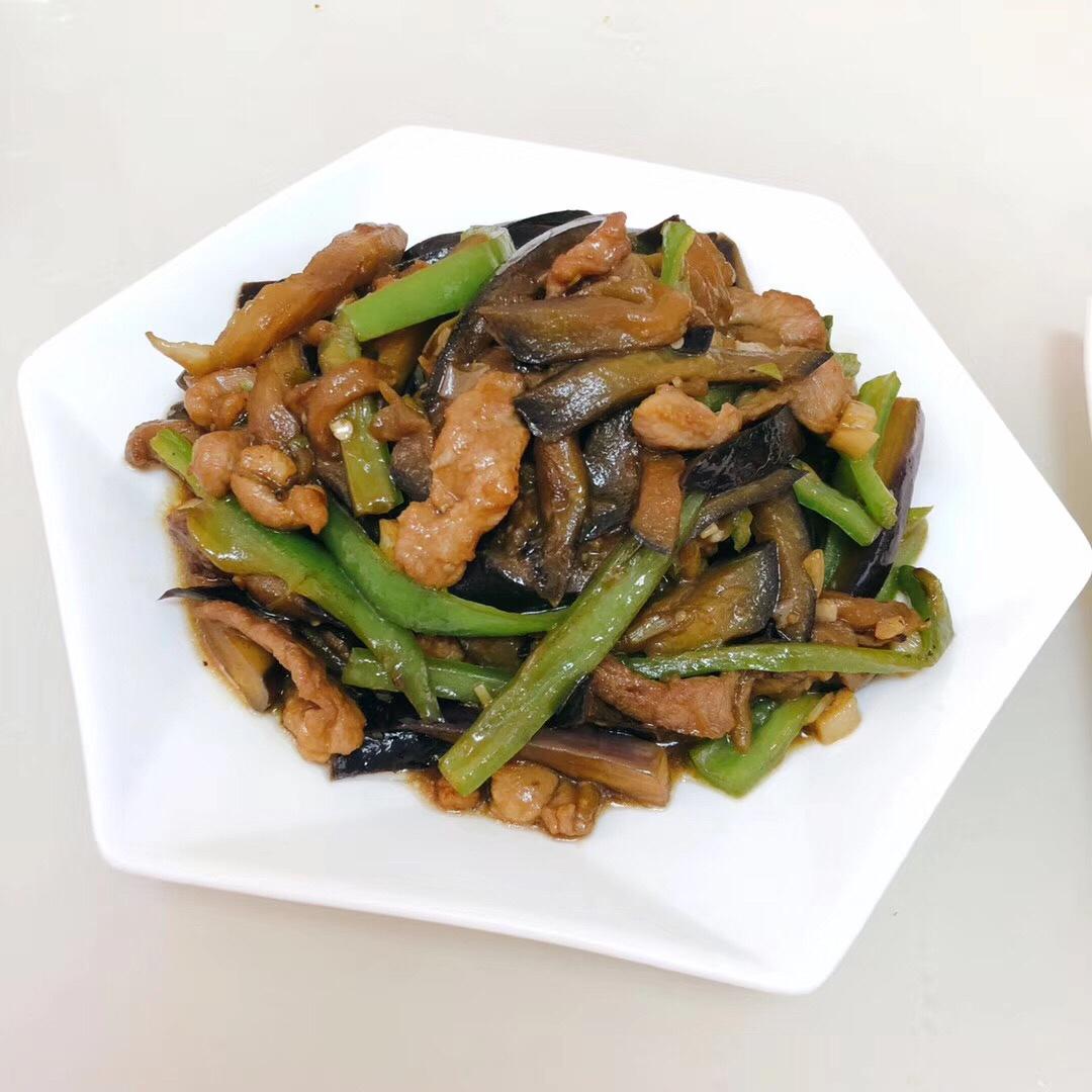 辣椒炒茄丝的做法