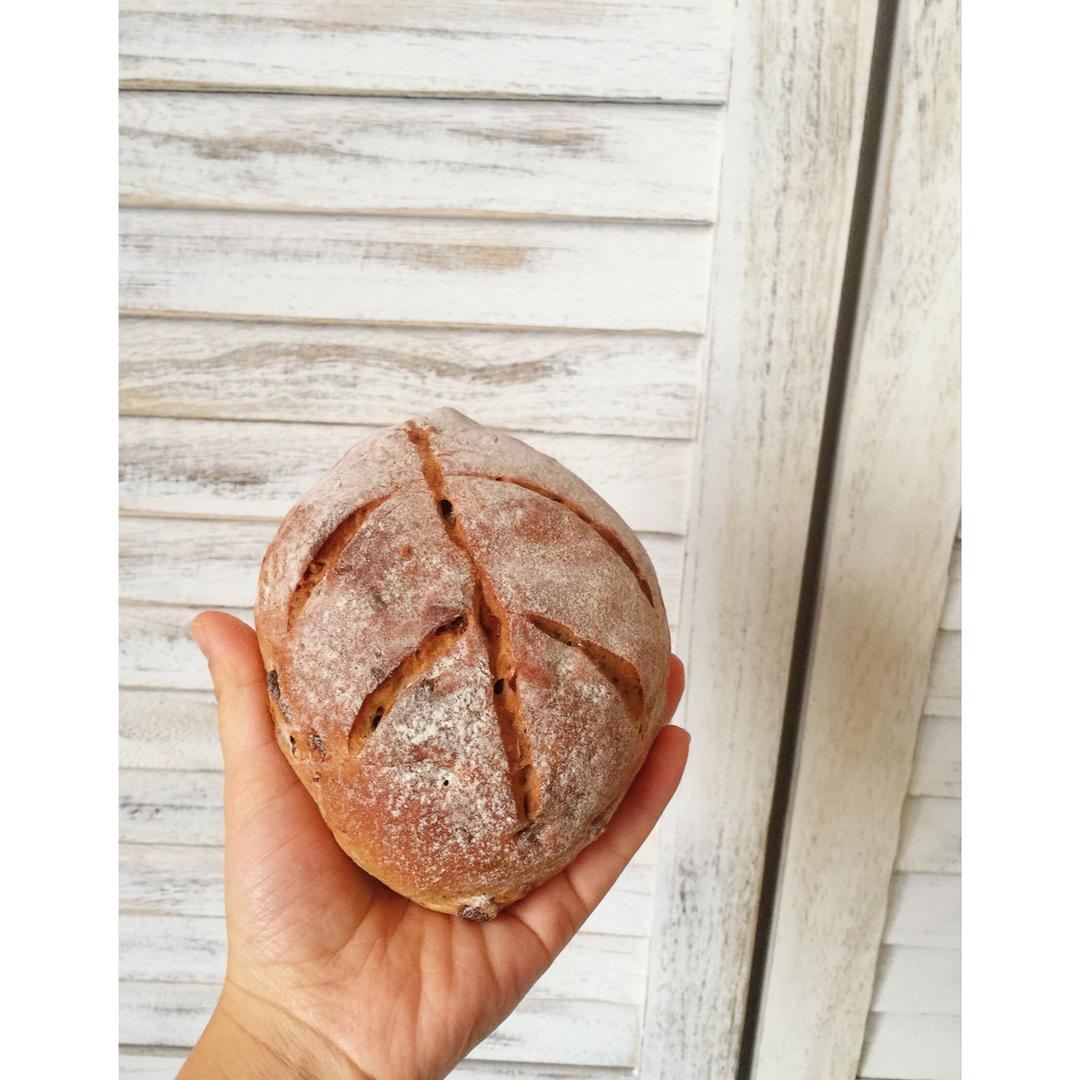 核桃葡萄干软欧