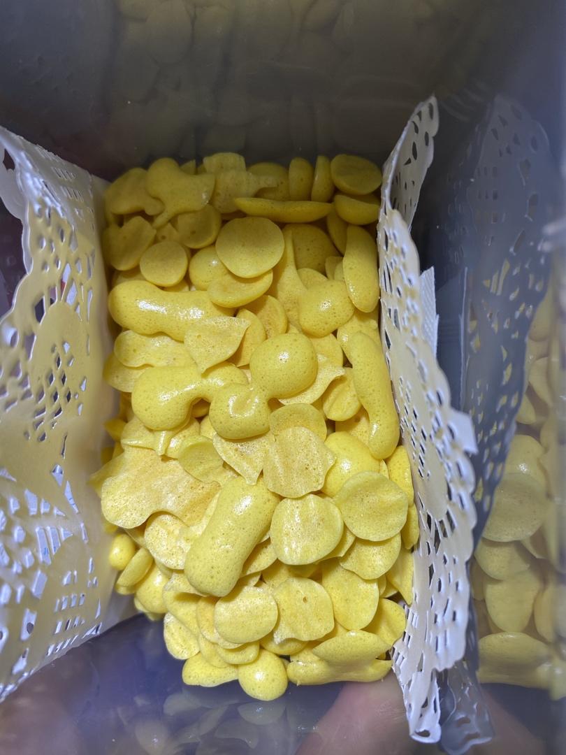 入口即化的无添加蛋黄溶豆
