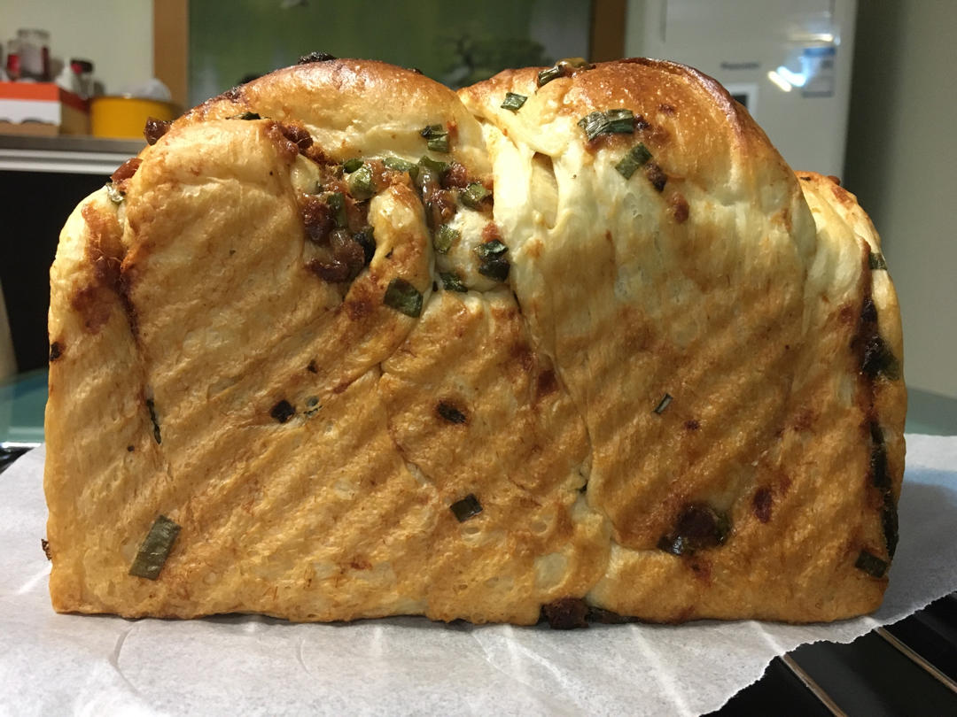 香葱肉松手撕吐司