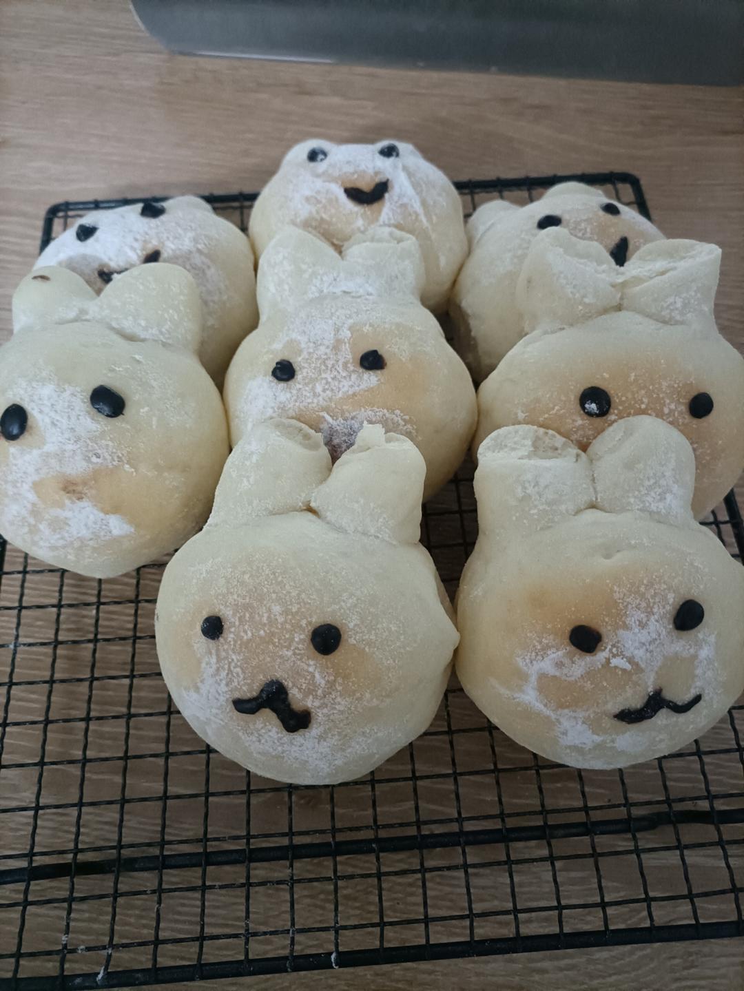 新年将至，做个软fufu的兔兔面包|祝大家前“兔”似锦