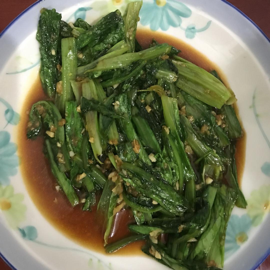 勾哲做的蒜蓉油麥菜