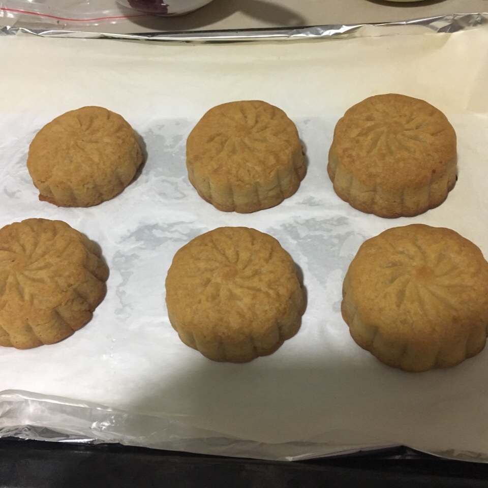 广式五仁月饼 Moon Cakes with Mixed Nuts