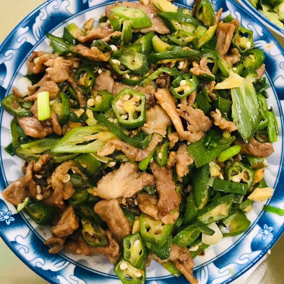 秋葵炒肉