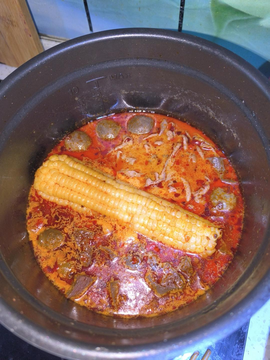 无底料自制麻辣烫
