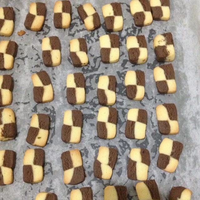 双色小棋格饼干