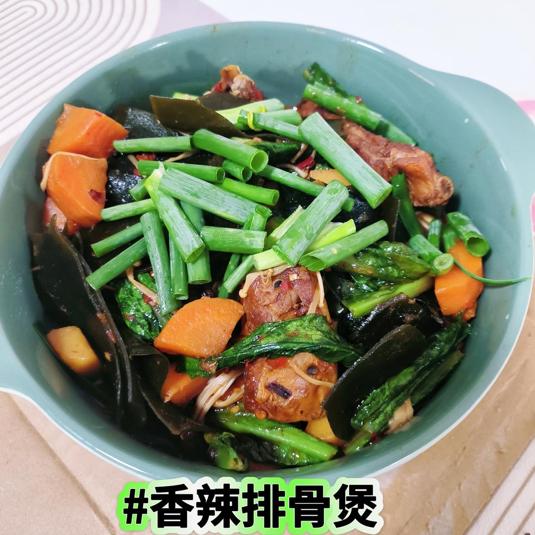 比店里好吃的重庆鸡公煲！