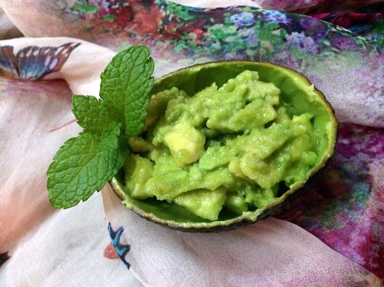 白糖拌牛油果（牛油果冰淇淋）