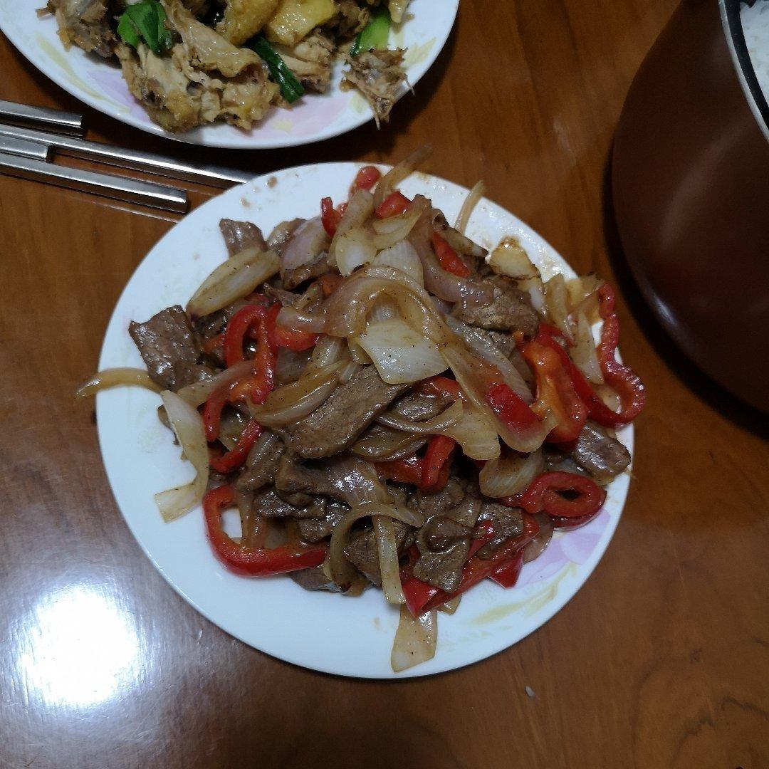 黑椒洋葱牛肉