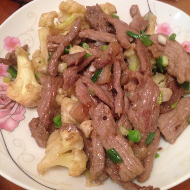 菜花炒肉片
