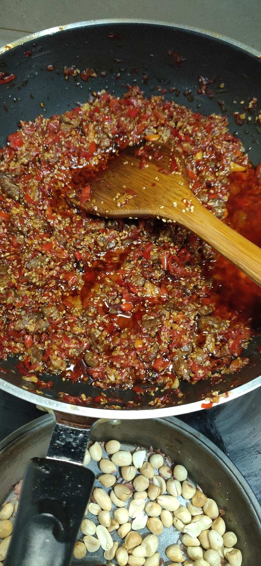 牛肉辣椒酱的做法大全(豆豉牛肉辣椒酱的做法大全)