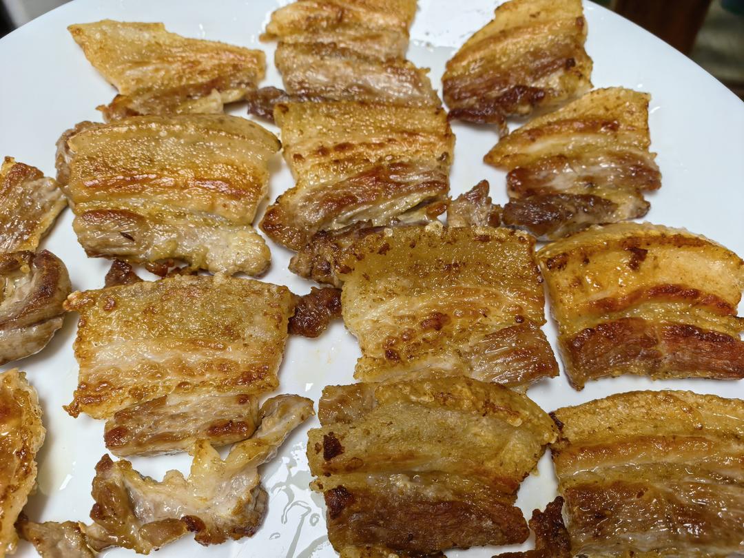 香煎五花肉（五花肉最简单好吃的做法）
