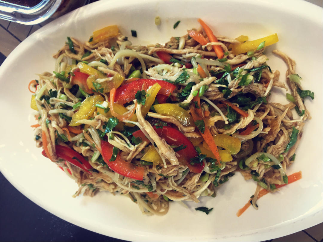 凉拌鸡丝（新手减肥餐）