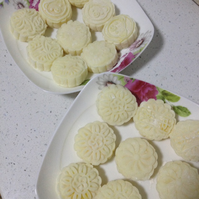 《Tinrry下午茶》冰皮月饼（奶黄馅）