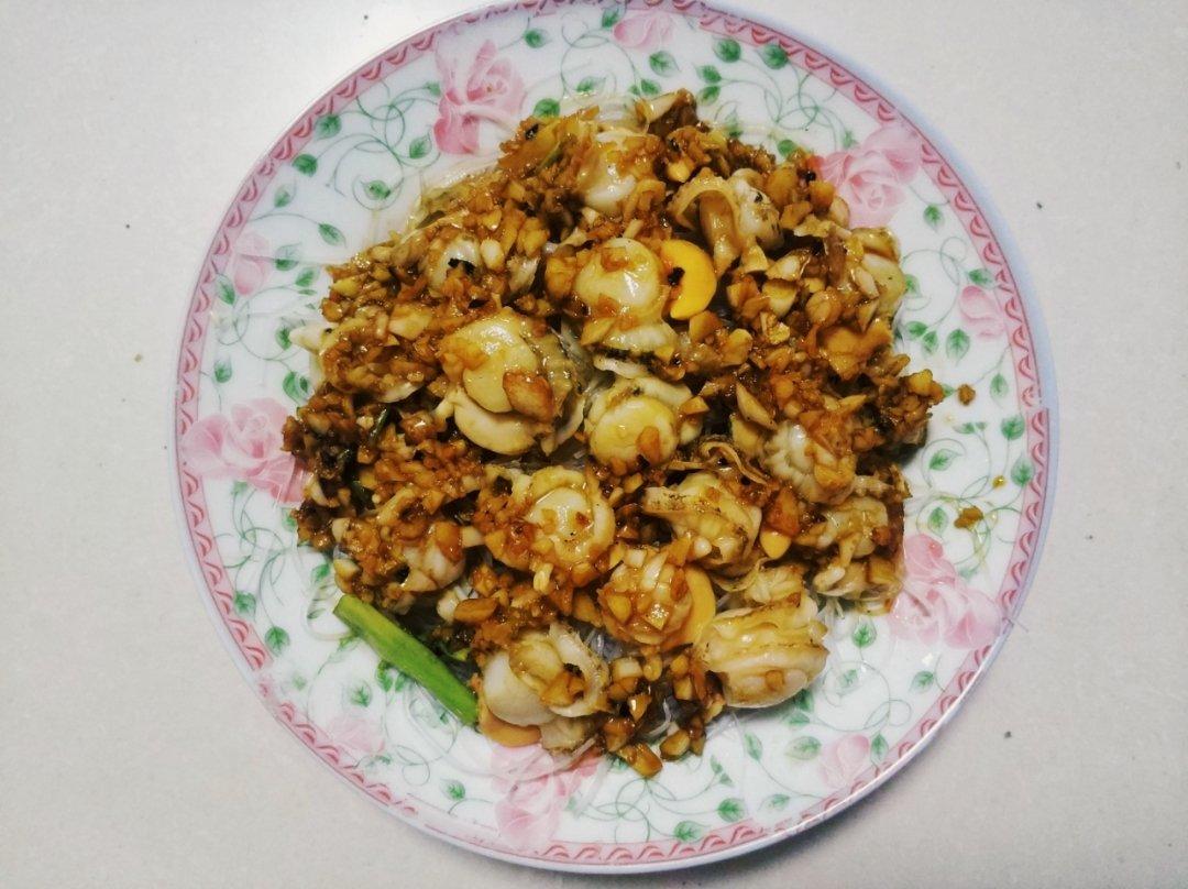 蒜蓉扇贝肉蒸粉丝