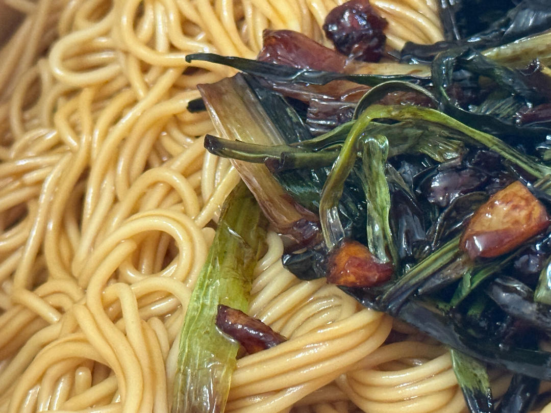 10分钟搞定的一碗葱油拌面
