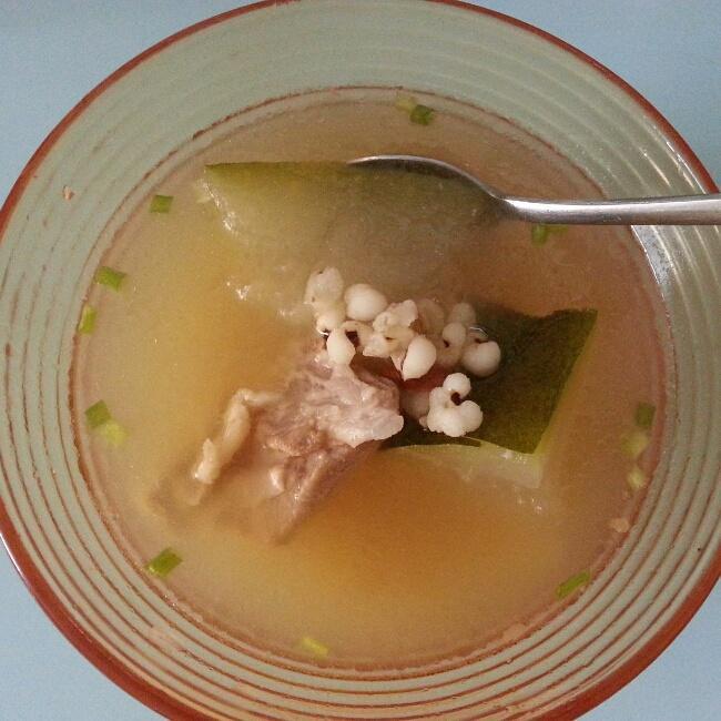 冬瓜薏米煲排骨的做法