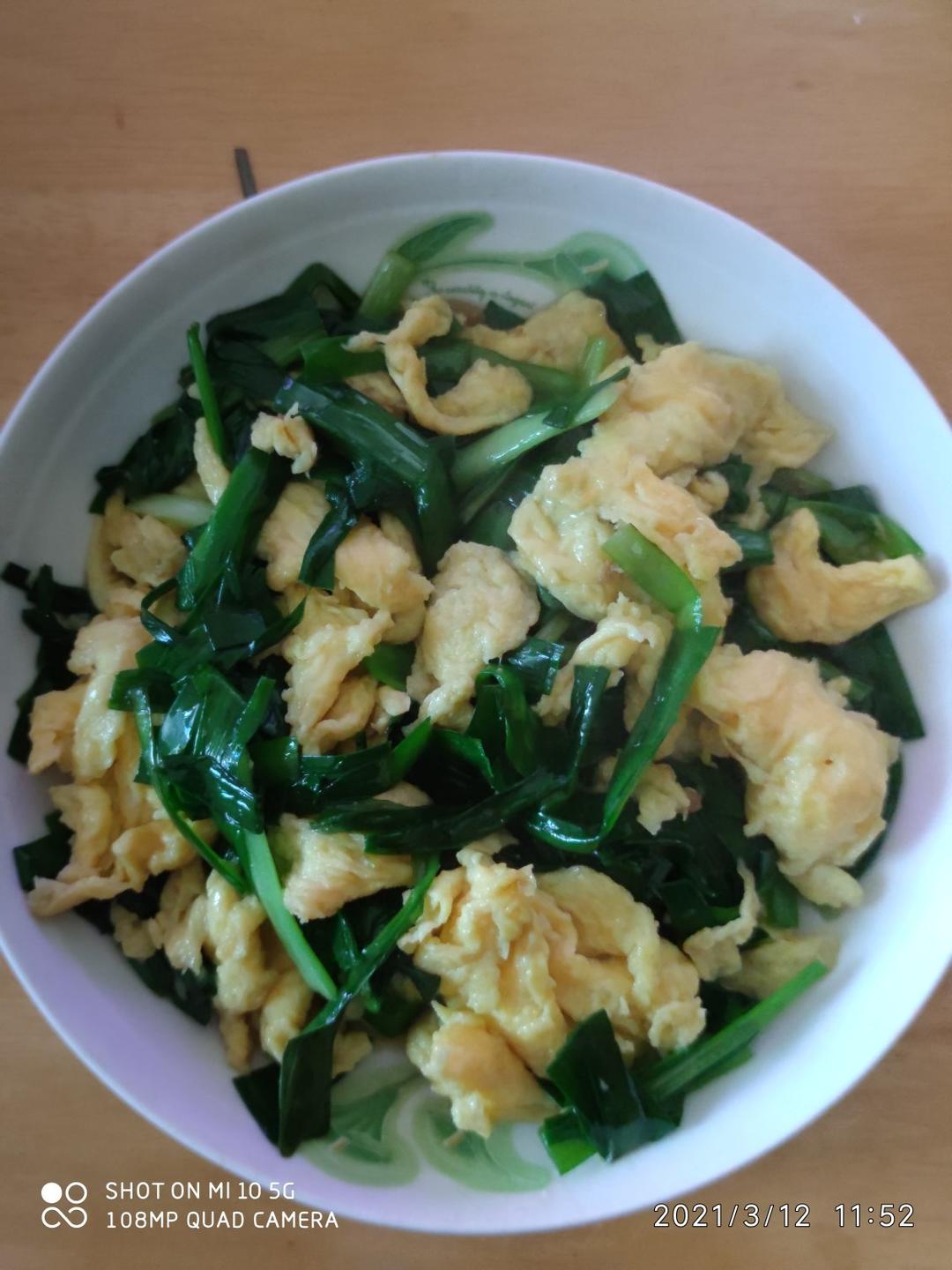 韭菜炒鸡蛋——三分钟快手下饭菜 掌握火候的秘诀