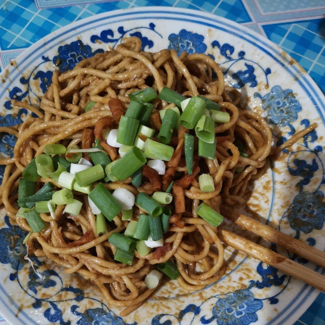 热干面