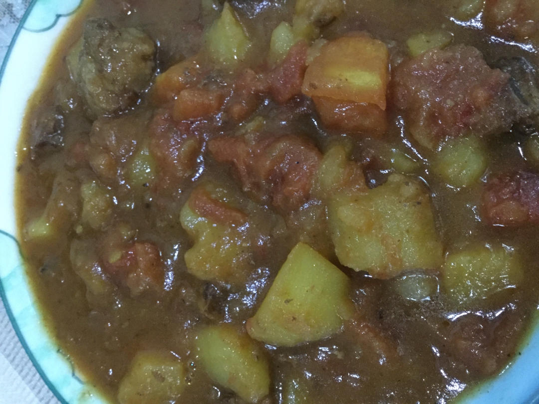 迷迭香美食| 番茄牛腩煲