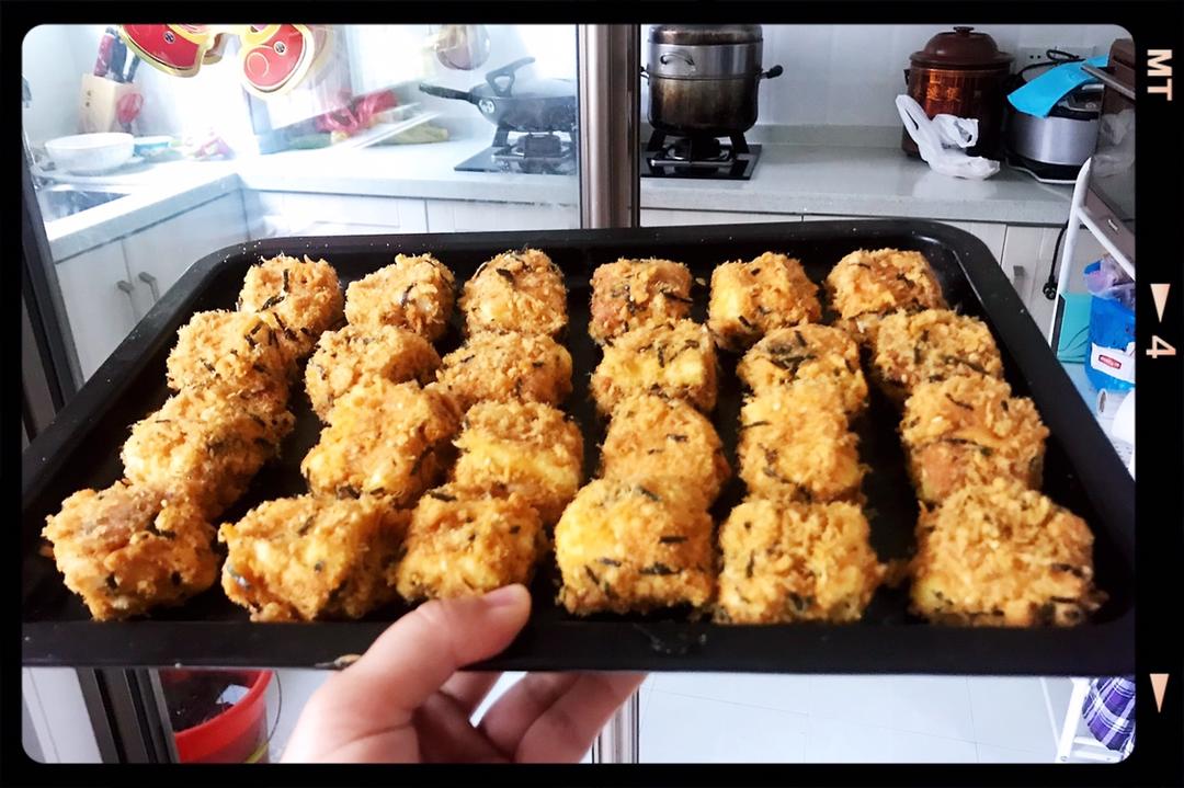 肉松小贝（小四卷）