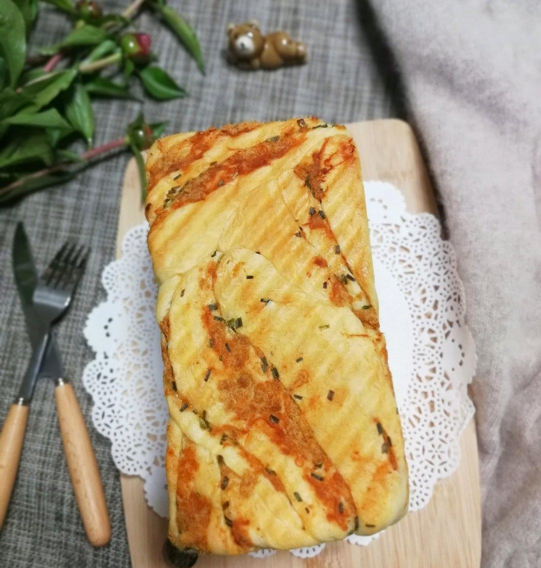 香葱肉松手撕吐司