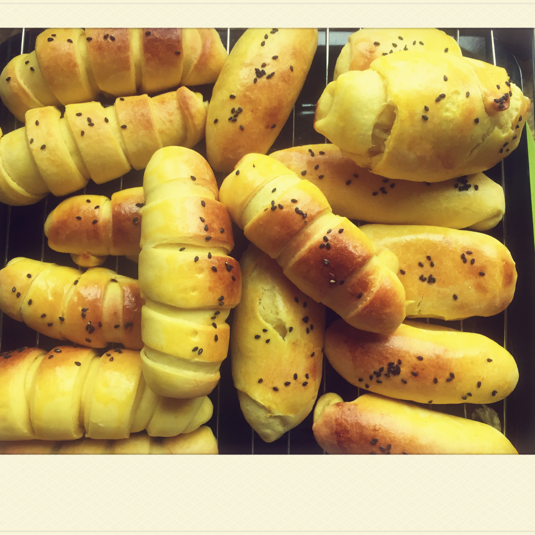 毛毛虫肉松面包