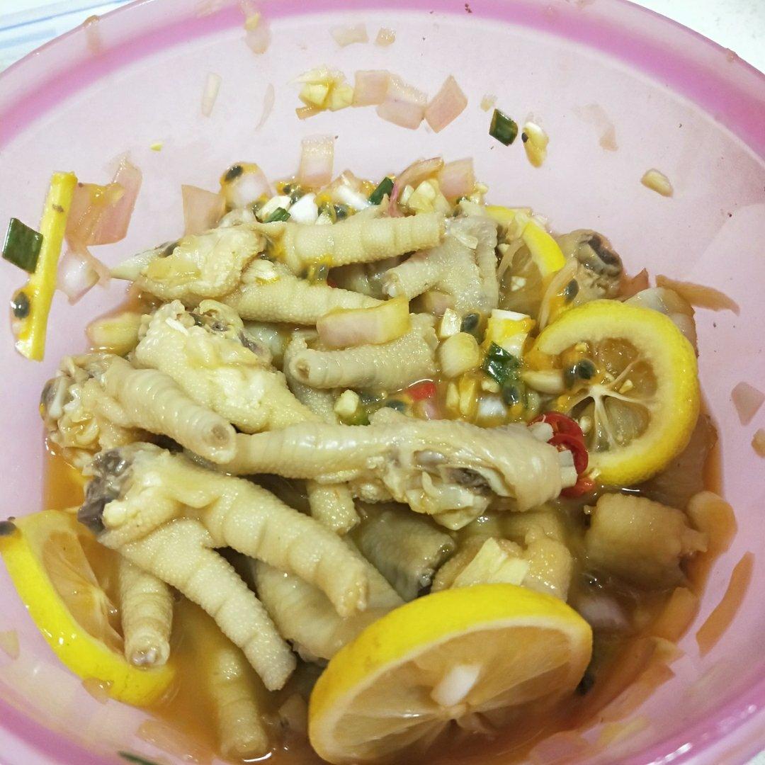 网红鸡爪—百香果柠檬泡椒鸡爪