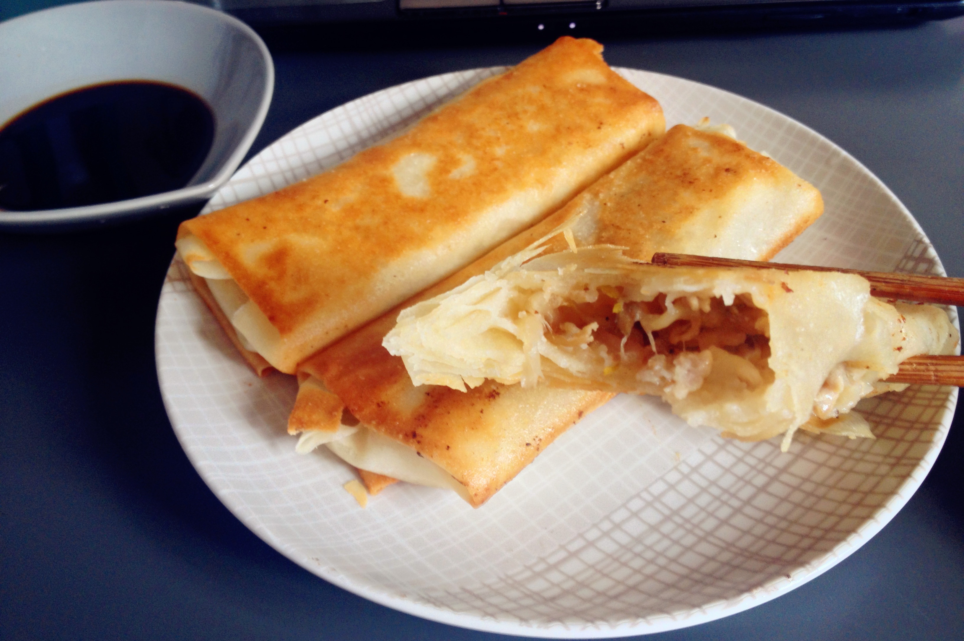 黄芽菜肉丝春卷