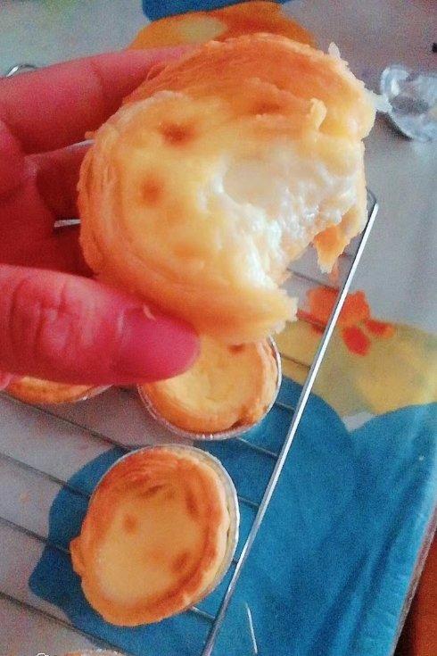 教你做和KFC一样超级好吃的【葡式蛋挞】，吃了根本就停不下来吖