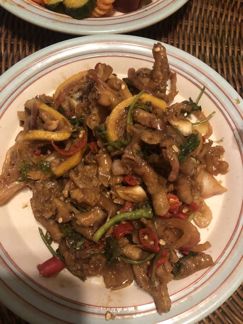 菌煲鸡汤