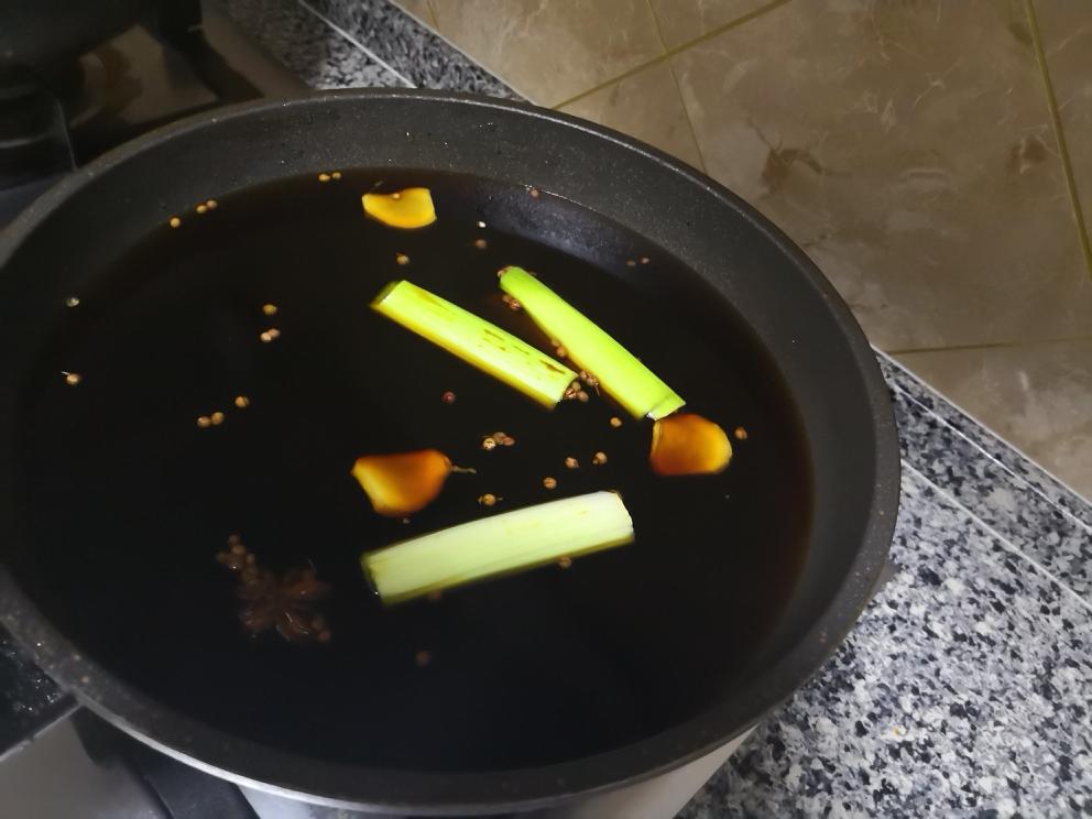 家常酱牛肉的做法 步骤3