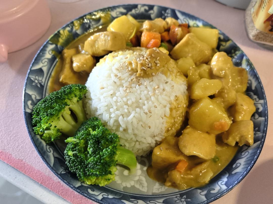 零失败日式咖喱鸡肉饭！！最正宗日本家庭做法！简单又好吃！