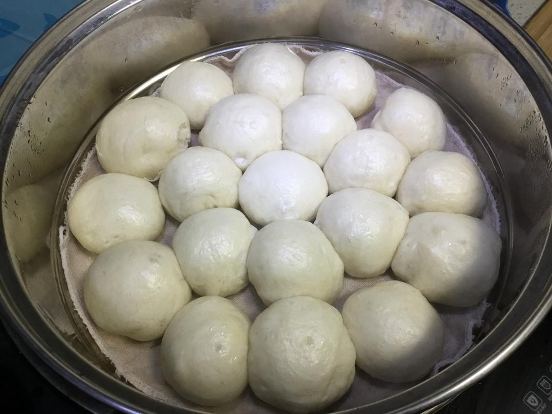 牛奶小馒头