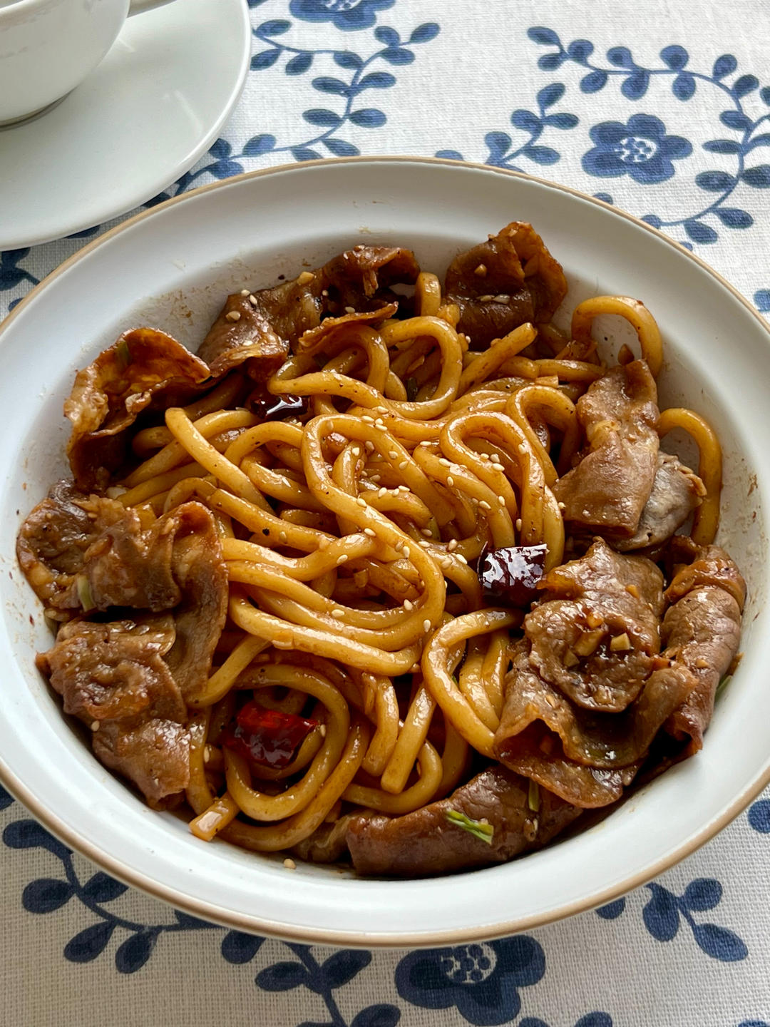 肥牛乌冬面的做法