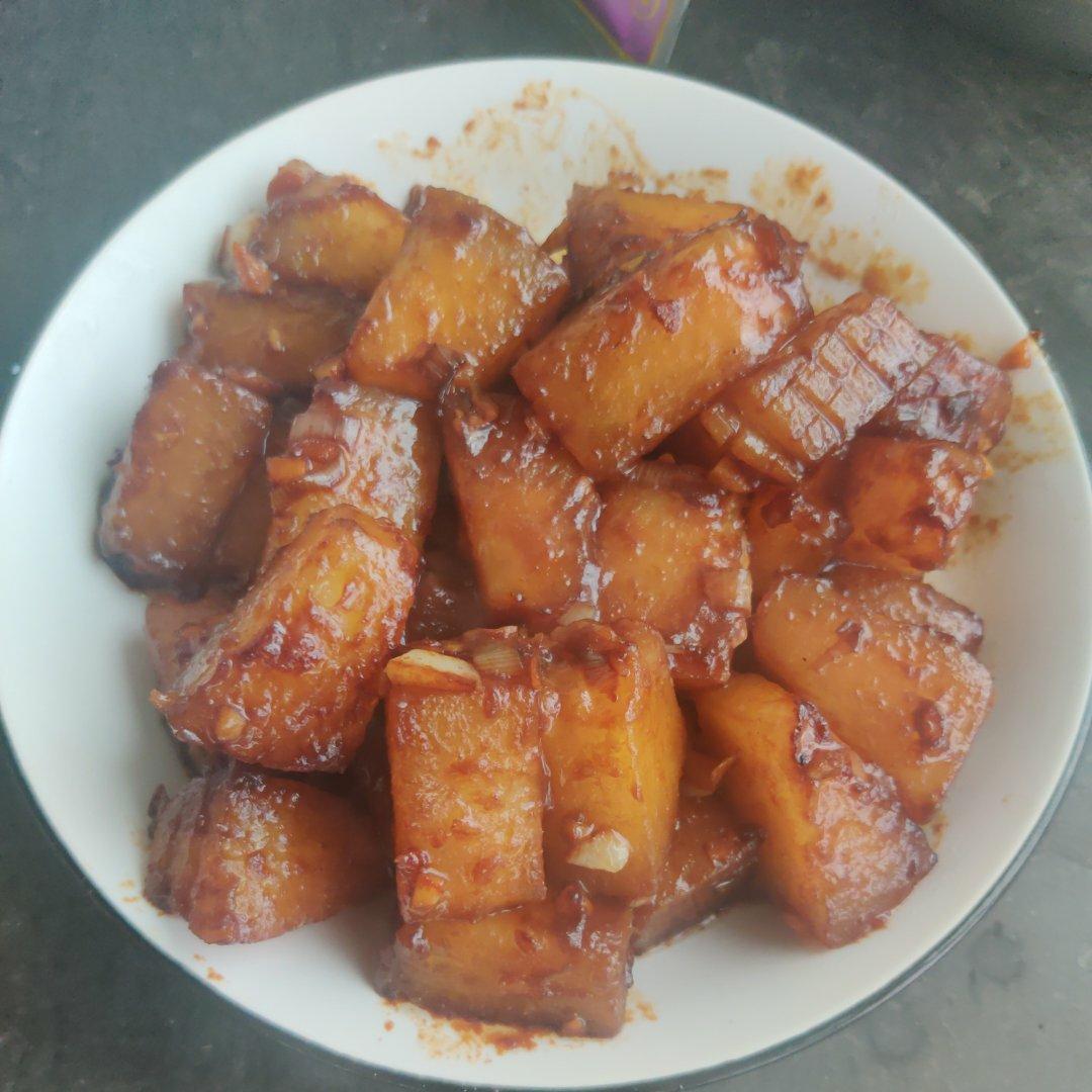 红烧冬瓜最完美做法，不加一滴水，瞬间秒杀红烧肉