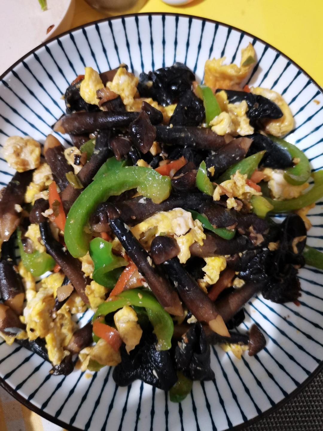 鸡枞菌炒蛋