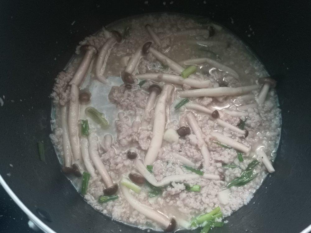 无添加肉丸蟹味菇汤
