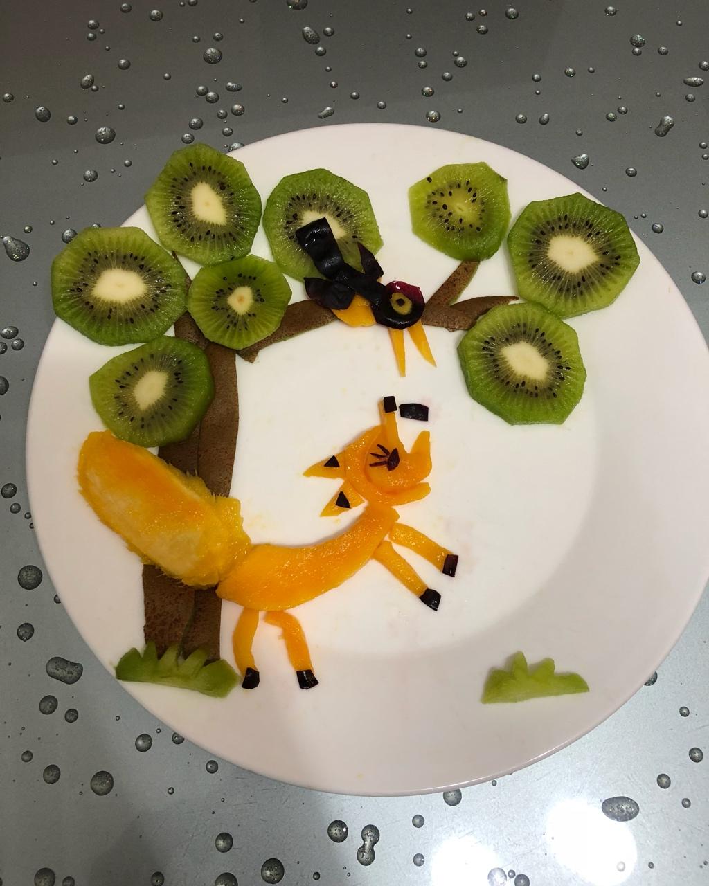 原创趣味水果拼盘【狐狸和乌鸦】