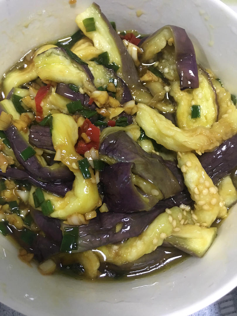 凉拌茄子这样做，堪称米饭杀手
