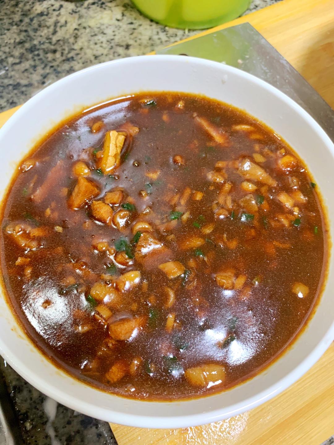 拌面系列：菇菇肉酱的做法