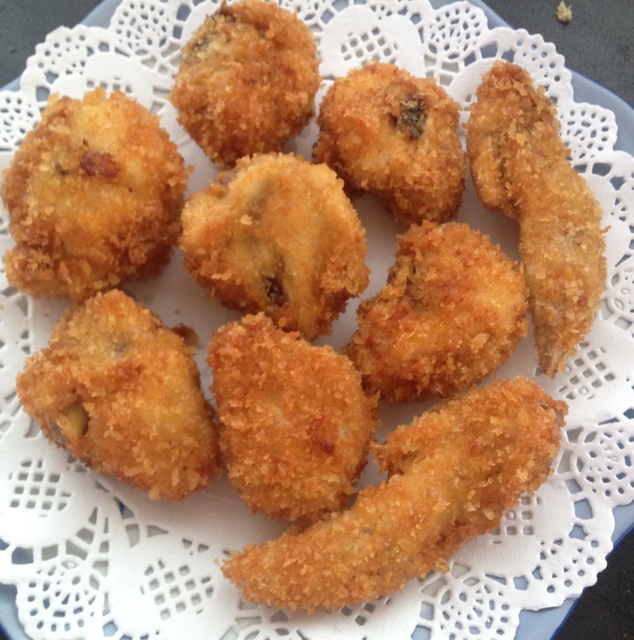 面包糠炸鸡翅