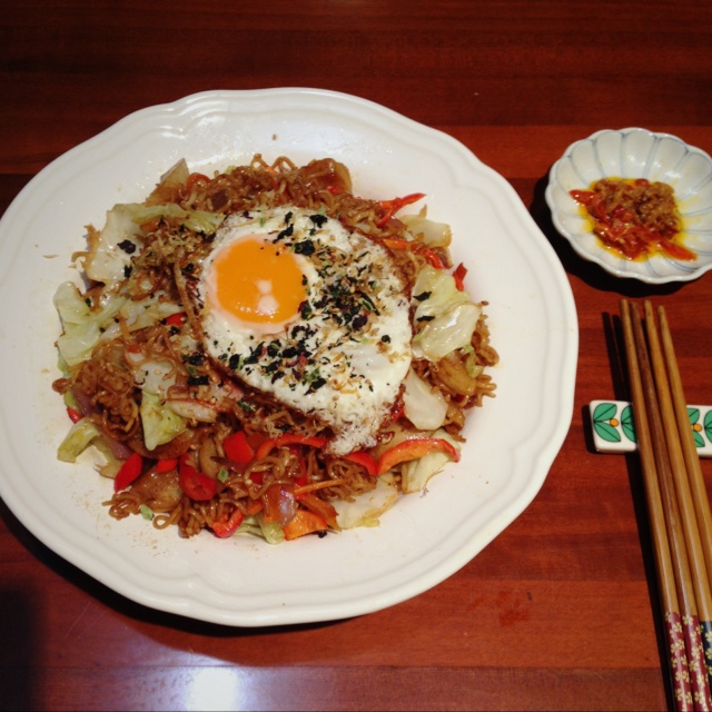 焼きそば（日式酱油炒面）